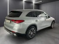 Gebraucht Mercedes GLC220 197 PS (144 kW) 2024 Silber SUV