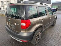 Gebraucht Skoda Yeti 105 PS (77 kW) 2012 Braun SUV