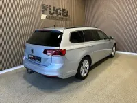 Gebraucht VW Passat 200 PS (147 kW) 2022 Silber Kombi