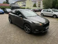 Gebraucht Ford Focus ST-Line 182 PS (133 kW) 2018 Limousine
