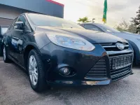 Gebraucht Ford Focus Titanium 125 PS (91 kW) 2013 Jzgf Kombi