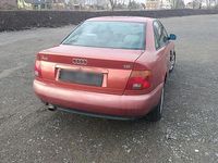 Gebraucht Audi A4 100 PS (73 kW) 1995 Rot Limousine