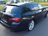 Gebraucht BMW 550 381 PS (280 kW) 2013 Carbonschwarz metallic Kombi