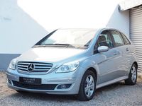 Gebraucht Mercedes B180 109 PS (80 kW) 2005 Polarsilber  metalliclack Van / Kleinbus