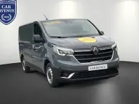 Neu Renault Trafic Komfort 131 PS (96 kW) 2025 Grau Van / Kleinbus