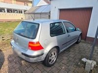 Gebraucht VW Golf IV 75 PS (55 kW) 2002 Grau Kleinwagen