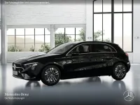 Gebraucht Mercedes A180 Advanced 136 PS (100 kW) 2025 Schwarz Limousine