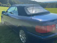 Gebraucht Audi Cabriolet 125 PS (91 kW) 1998 Blau Cabrio