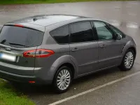 Gebraucht Ford S-MAX Titanium 177 PS (130 kW) 2013 Braun Van / Kleinbus