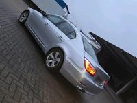 Gebraucht BMW 525 218 PS (160 kW) 2007 Silber Limousine