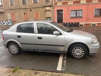 Gebraucht Opel Astra 101 PS (74 kW) 1998 Silber Limousine