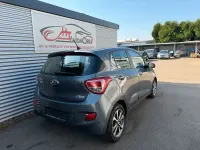 Gebraucht Hyundai i10 GO! 67 PS (49 kW) 2014 Grau Kleinwagen