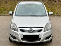 Gebraucht Opel Zafira 125 PS (91 kW) 2012 Silber Van / Kleinbus