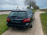 Gebraucht Mercedes E350 265 PS (194 kW) 2012 Schwarz Kombi
