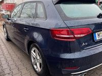 Gebraucht Audi A3 Sport 184 PS (135 kW) 2020 Blau Limousine