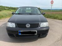 Gebraucht VW Polo 60 PS (44 kW) 2000 Schwarz Kleinwagen