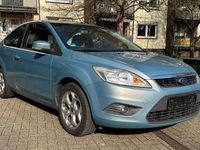 Gebraucht Ford Focus 101 PS (74 kW) 2008 Grau Kleinwagen
