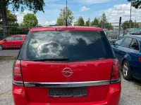 Gebraucht Opel Zafira 150 PS (110 kW) 2007 Rot Van / Kleinbus