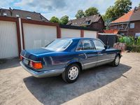 Brugt Mercedes E280 1984 Blå Sedan