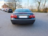 Gebraucht Mercedes E200 184 PS (135 kW) 2011 Grau Coupé