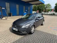 Gebraucht Kia ProCeed Edition 7 125 PS (91 kW) 2013 Grau Kleinwagen
