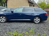 Gebraucht Skoda Superb Style 150 PS (110 kW) 2016 Blau Kombi
