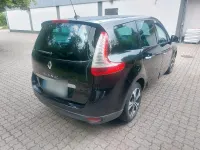 Gebraucht Renault Grand Scénic III 140 PS (102 kW) 2011 Schwarz Van / Kleinbus