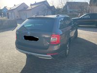 Gebraucht Skoda Octavia 184 PS (135 kW) 2014 Braun Kleinwagen