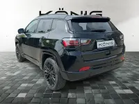 Gebraucht Jeep Compass Altitude 131 PS (96 kW) 2024 Schwarz SUV