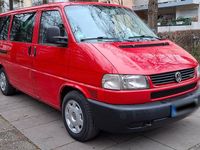 Usado VW Multivan 102 HP (75 kW) 2000 Vermelho Monovolume