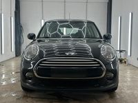 Gebraucht Mini Cooper 136 PS (100 kW) 2014 Schwarz Kleinwagen