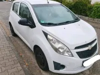 Używany Chevrolet Spark 68 KM (50 kW) 2011 Biały Hatchback