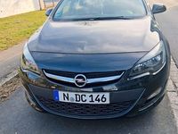 Gebraucht Opel Astra Edition 95 PS (69 kW) 2014 Schwarz Kombi