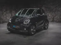 Gebraucht Smart ForTwo Coupé Exclusive 60 kW (82 PS) 2024 Schwarz Kleinwagen