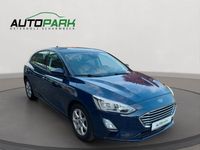 Gebraucht Ford Focus Trend 125 PS (91 kW) 2018 Blau Limousine