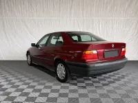 Gebraucht BMW 316 102 PS (75 kW) 1994 Rot Limousine