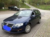 Gebraucht VW Passat 122 PS (89 kW) 2010 Blau Kombi