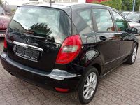 Gebraucht Mercedes A160 95 PS (69 kW) 2010 Schwarz Kleinwagen