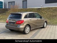 Gebraucht Mercedes B200 136 PS (100 kW) 2013 Van / Kleinbus