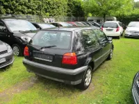 Używany VW Golf III 75 KM (55 kW) 1996 Czarny Sedan/Limuzyna