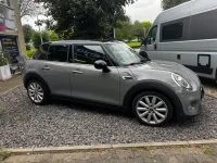 Gebraucht Mini Cooper 136 PS (100 kW) 2018 Grau Kleinwagen