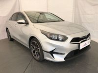 Używany Kia Ceed Gold 160 KM (117 kW) 2022 Srebrny Hatchback