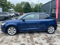 Gebraucht Audi A1 Ambition 122 PS (89 kW) 2011 Blau Kleinwagen