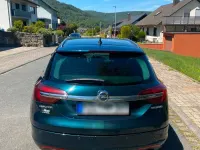 Gebraucht Opel Insignia 195 PS (143 kW) 2013 Grün Kombi