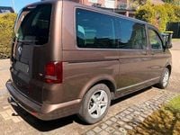 Gebraucht VW Multivan 179 PS (131 kW) 2011 Braun Van / Kleinbus