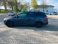 Gebraucht Ford Focus Trend 116 PS (85 kW) 2011 Blau Kombi
