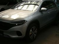 Gebraucht Mercedes B180 122 PS (89 kW) 2016 Calcitweiss/zirrusweiss Van / Kleinbus