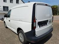 Second-hand VW Caddy 102 CP (75 kW) 2022 Alb Monovolum