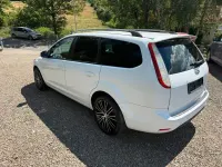 Gebraucht Ford Focus 125 PS (91 kW) 2008 Weiß Limousine