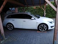 Gebraucht Opel Insignia 170 PS (125 kW) 2016 Weiß Kombi